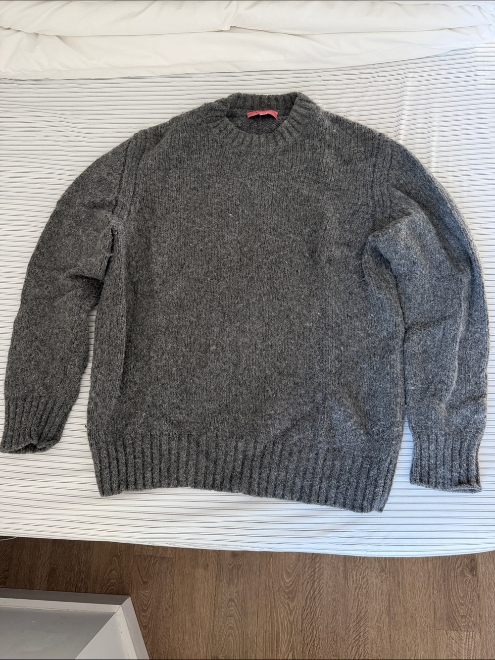Thomas Pink Men's Charcoal Gray alpaca Crewneck Sweater
